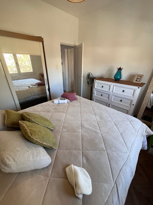 LA BLANQUEADA Balcón 1Dor Mariano Moreno esquina Cádiz