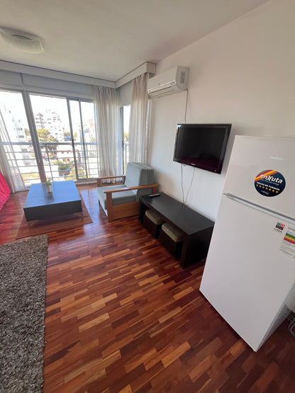 POCITOS Con Muebles Amueblado 📍Enrique Muñoz y Bulevar España
